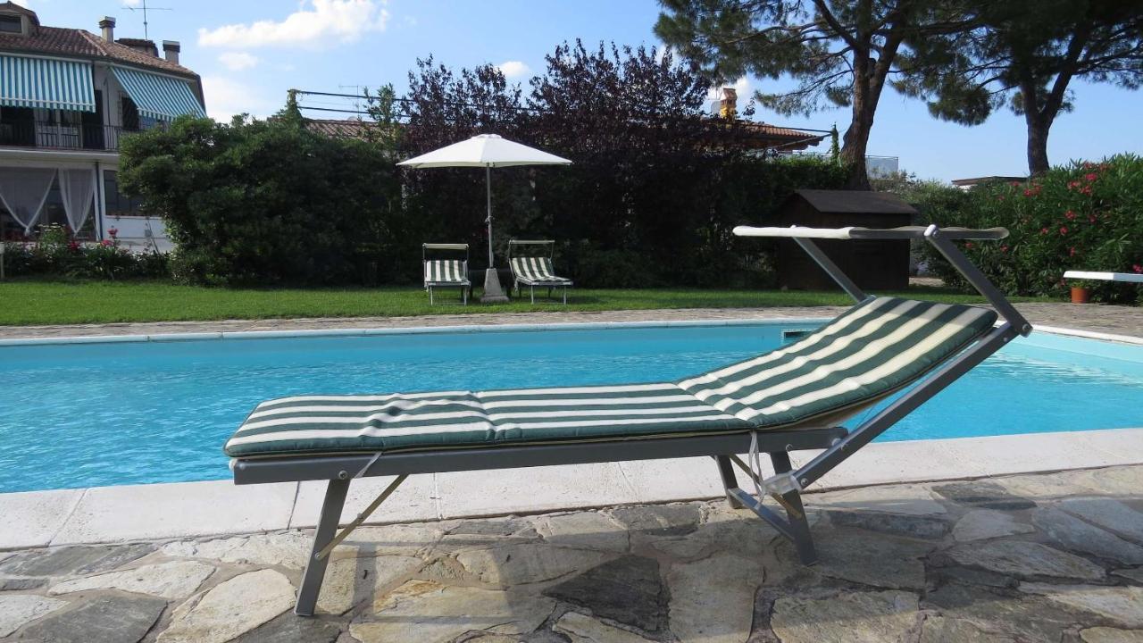 Il Gelso Di Barcuzzi Bed and Breakfast Lonato Zewnętrze zdjęcie