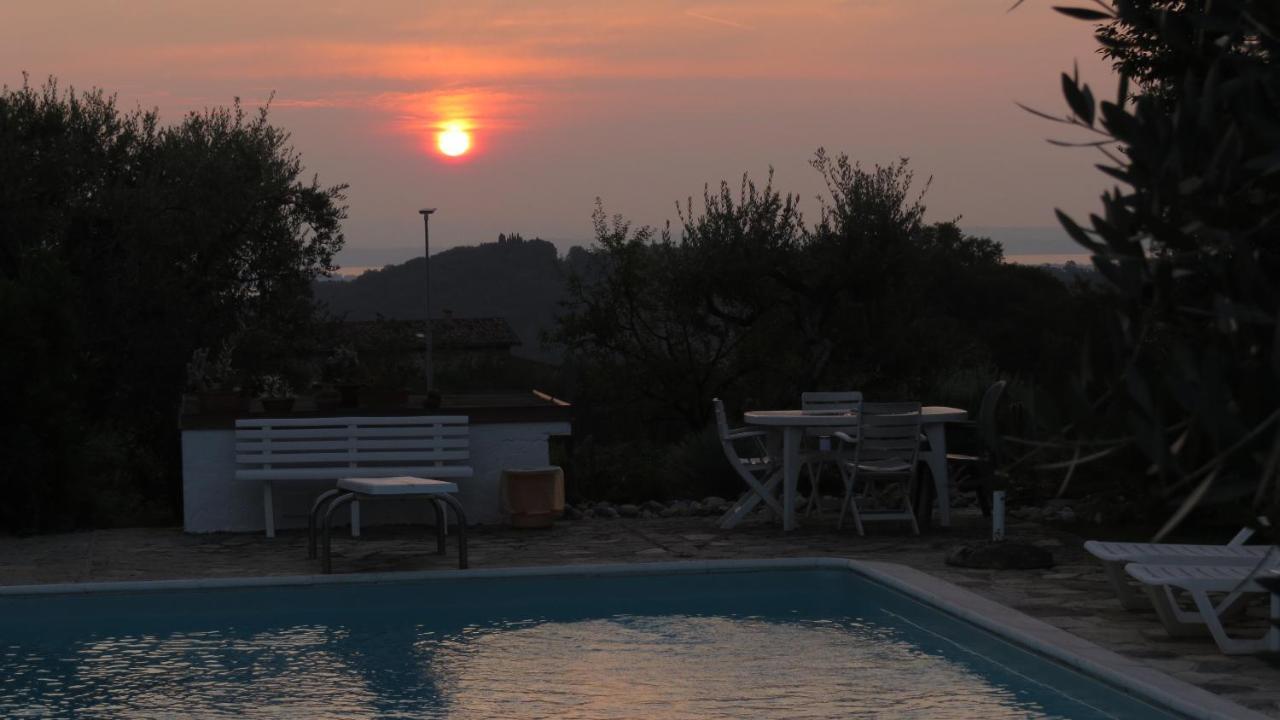 Il Gelso Di Barcuzzi Bed and Breakfast Lonato Zewnętrze zdjęcie