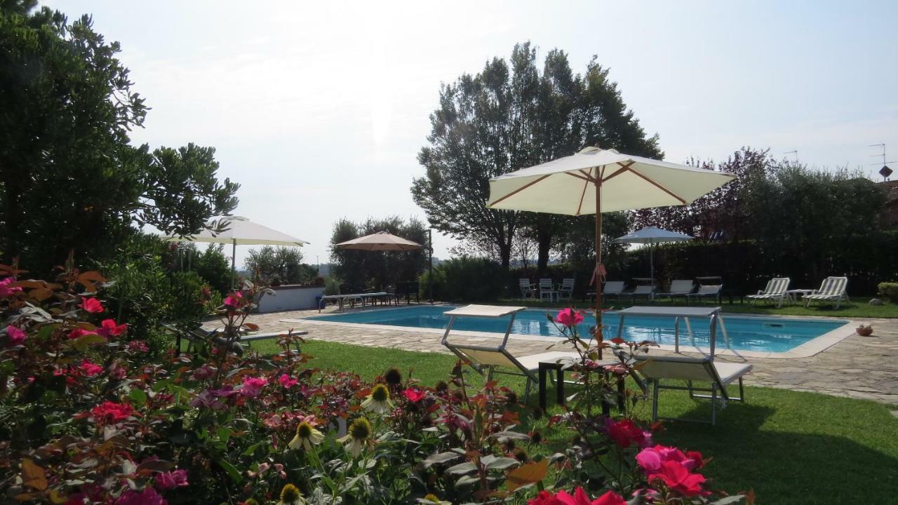 Il Gelso Di Barcuzzi Bed and Breakfast Lonato Zewnętrze zdjęcie