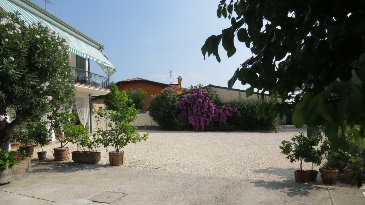 Il Gelso Di Barcuzzi Bed and Breakfast Lonato Zewnętrze zdjęcie