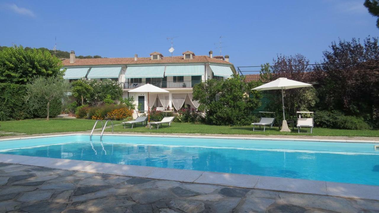 Il Gelso Di Barcuzzi Bed and Breakfast Lonato Zewnętrze zdjęcie